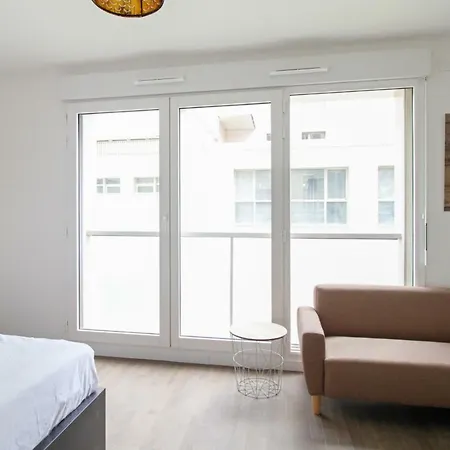 Bright Studio At The Doors Of Paris 公寓 *